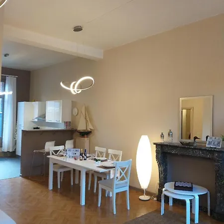 Apartamento In Center Of *